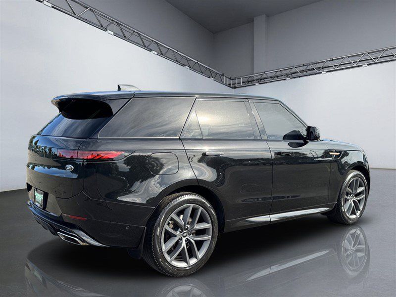 Used 2023 Land Rover Range Rover Sport SE Dynamic AWD/4WD image 7