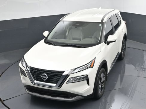 Certified 2023 Nissan Rogue SV image 31