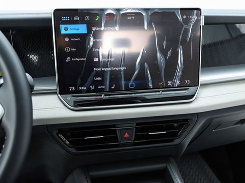 New 2026 Volkswagen Tiguan SE AWD/4WD image 64