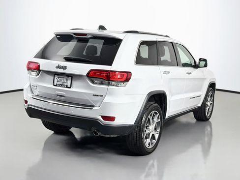 Used 2022 Jeep Grand Cherokee Limited w/ Tech Group AWD/4WD image 7