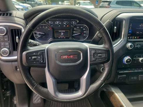 Used 2020 GMC Sierra 1500 Elevation w/ Elevation Value Package AWD/4WD image 18