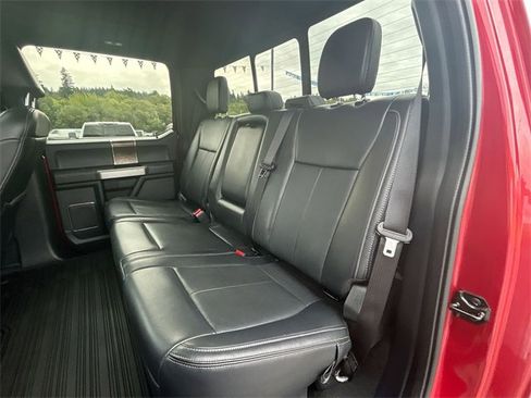 Used 2022 Ford F250 Lariat w/ Black Appearance Package image 25