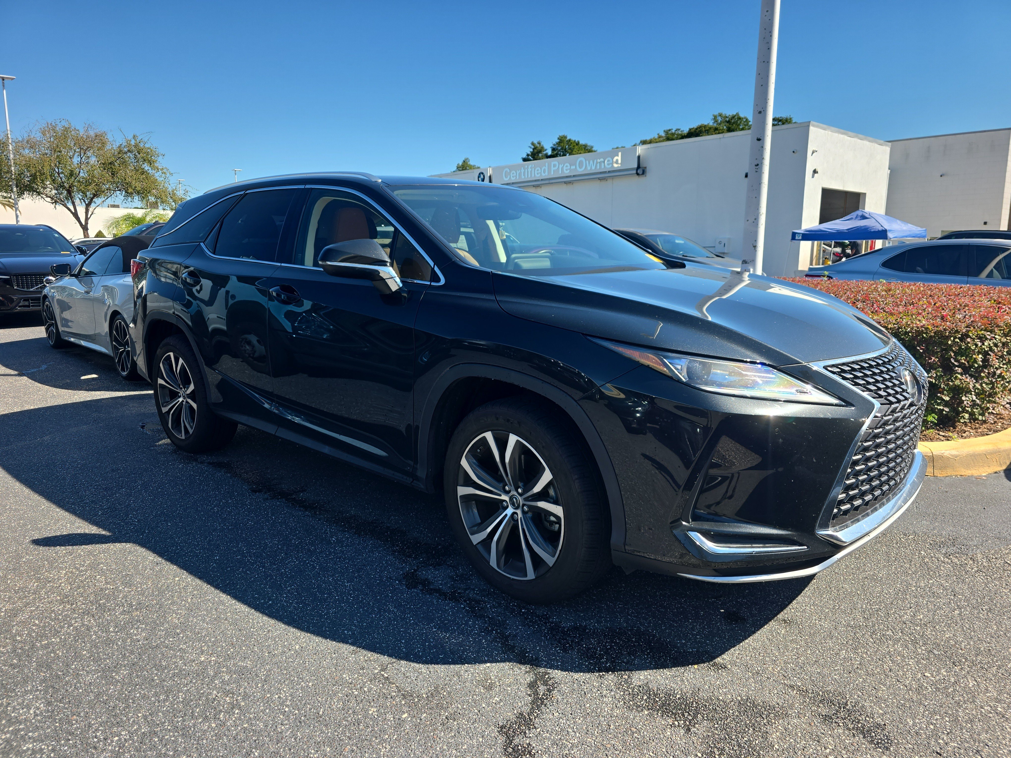 Used 2021 Lexus RX 350L FWD w/ Premium Package image 1