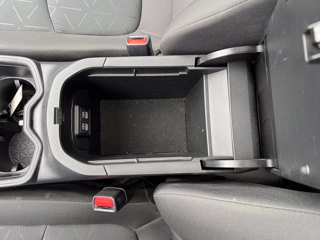 Used 2024 Toyota RAV4 XLE w/ Convenience Package AWD/4WD image 17