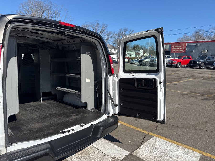Used 2019 Chevrolet Express 2500 w/ Driver Convenience Package RWD image 33