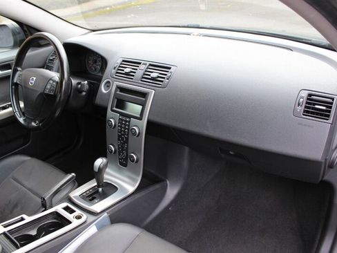 Used 2010 Volvo S40 2.4i image 16