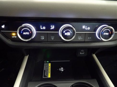 Used 2023 Honda HR-V EX-L image 34