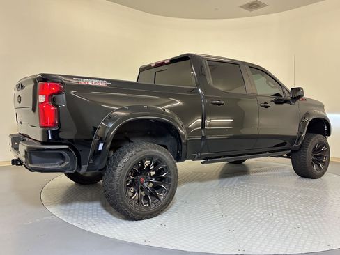 Used 2023 Chevrolet Silverado 1500 LT Trail Boss w/ LT Trail Boss Premium Package image 9