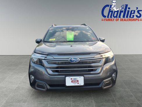 Certified 2025 Subaru Forester Limited AWD/4WD image 2