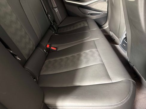 Used 2023 BMW M3 RWD image 29