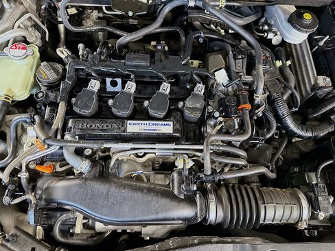Used 2018 Honda Civic EX image 39