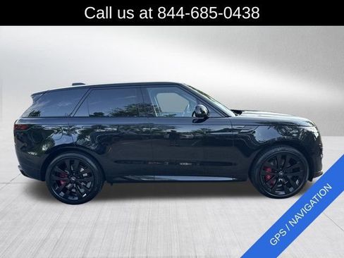 Used 2025 Land Rover Range Rover Sport Dynamic SE AWD/4WD image 4