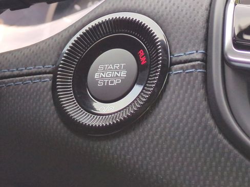 New 2026 Jeep Compass Latitude AWD/4WD image 29