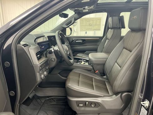 New 2026 Chevrolet Tahoe High Country AWD/4WD image 21