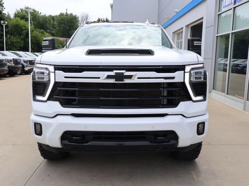 Certified 2024 Chevrolet Silverado 2500 LTZ w/ LTZ Plus Package AWD/4WD image 5