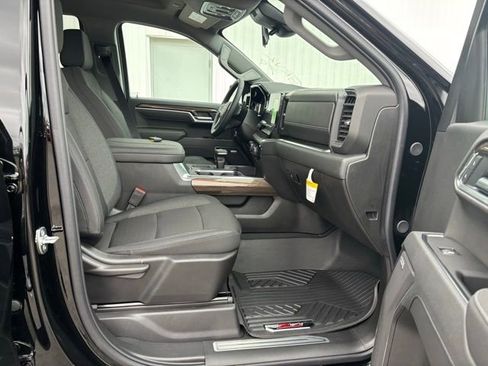 New 2026 Chevrolet Silverado 1500 RST image 18