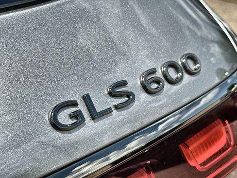 New 2026 Mercedes-Benz Maybach GLS 600 4MATIC image 15