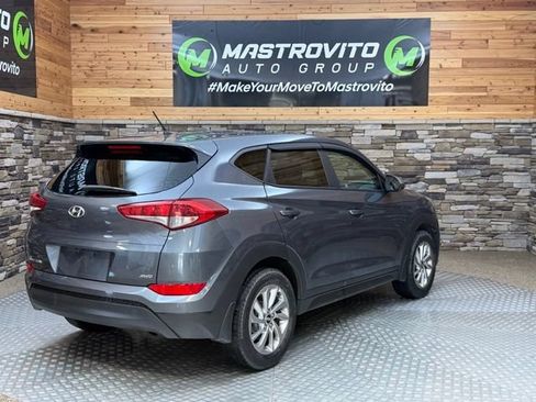 Used 2018 Hyundai Tucson SE AWD/4WD image 12
