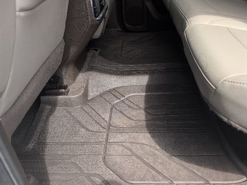 Used 2020 Chevrolet Silverado 1500 LTZ w/ LTZ Premium Package image 36