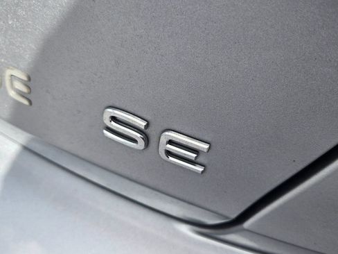 Used 2022 Volkswagen Jetta SE image 10