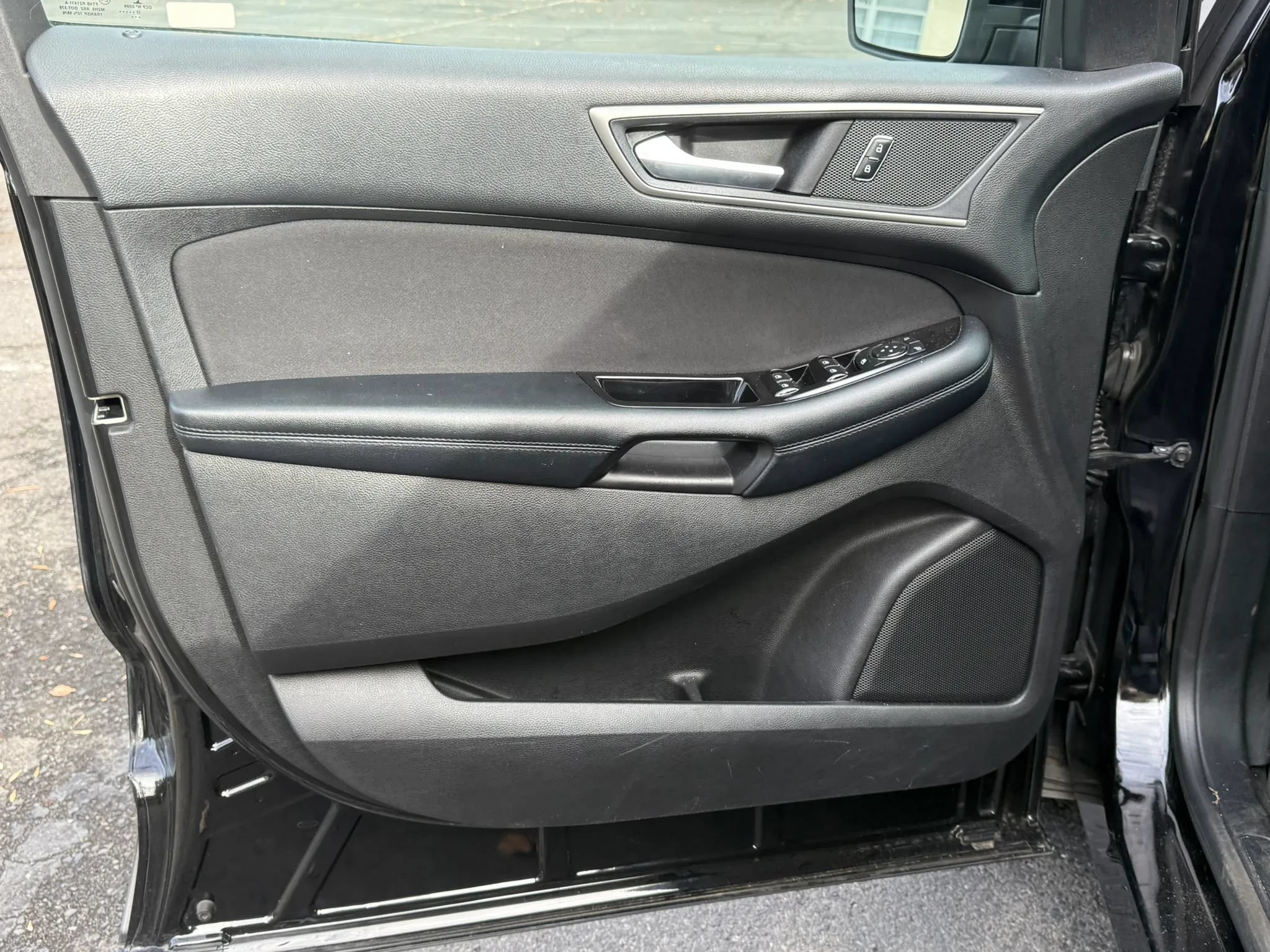 Used 2017 Ford Edge SEL w/ Cargo Accessory Package AWD/4WD image 20