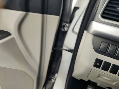 Used 2015 Toyota Highlander XLE image 20