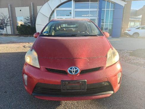 Used 2014 Toyota Prius Two image 3