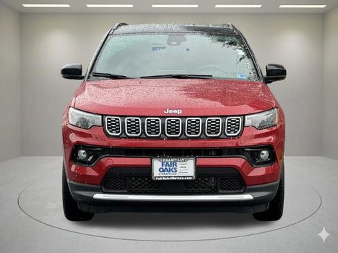 Certified 2025 Jeep Compass Limited AWD/4WD image 5