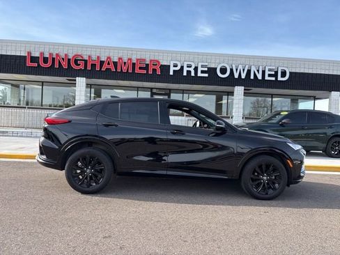 Used 2024 Buick Envista Sport Touring w/ Convenience I Package FWD image 5