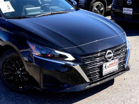 New 2025 Nissan Altima 2.5 SV w/ SV Special Edition Package image 3