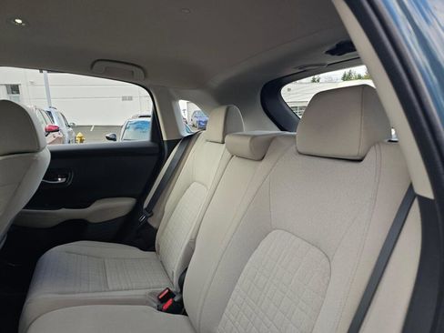 Certified 2025 Honda HR-V LX image 15