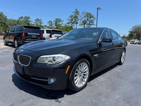 Used 2011 BMW 535i xDrive Sedan AWD/4WD image 4