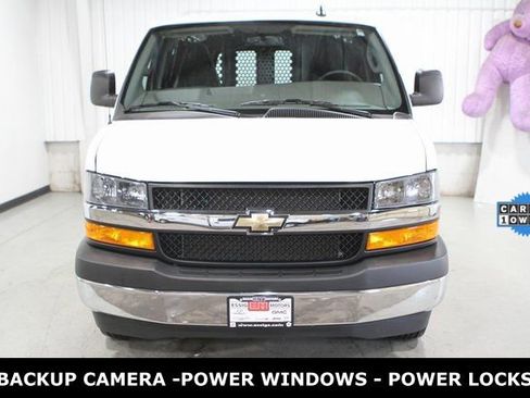 Used 2024 Chevrolet Express 2500 w/ Driver Convenience Package image 7