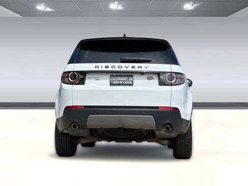 Used 2017 Land Rover Discovery Sport HSE AWD/4WD image 9
