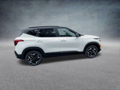 New 2026 Kia Seltos S image 24