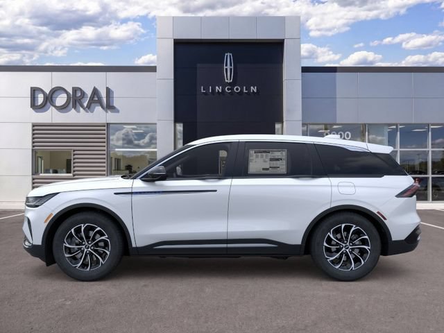 New 2026 Lincoln Nautilus Premier AWD/4WD image 3