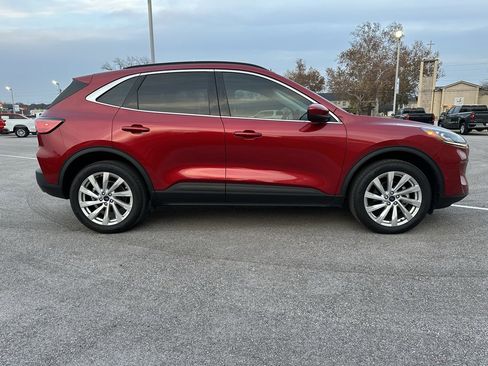 Used 2022 Ford Escape Titanium w/ Titanium Elite Package image 6