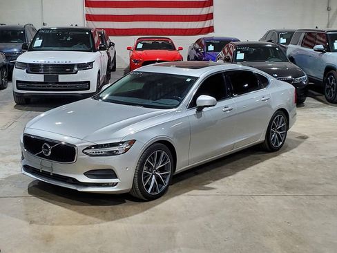 Used 2018 Volvo S90 T5 Momentum w/ Convenience Package AWD/4WD image 40