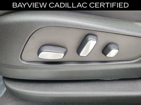 Certified 2022 Cadillac XT5 Premium Luxury AWD/4WD image 29