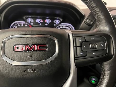 Used 2022 GMC Sierra 2500 SLT w/ SLT Convenience Package AWD/4WD image 31