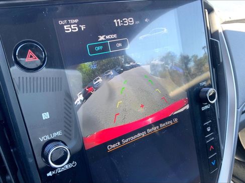 Used 2024 Subaru Crosstrek 2.0i Premium w/ Crosstrek Mirror Package AWD/4WD image 23