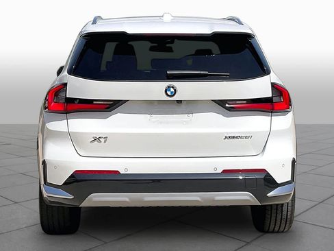 Used 2023 BMW X1 xDrive28i w/ Convenience Package AWD/4WD image 5