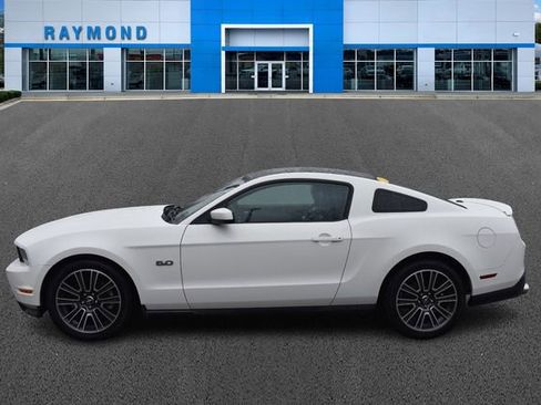 Used 2011 Ford Mustang GT Premium RWD image 7