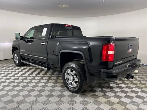 Certified 2019 GMC Sierra 3500 Denali w/ Duramax Plus Package AWD/4WD image 24