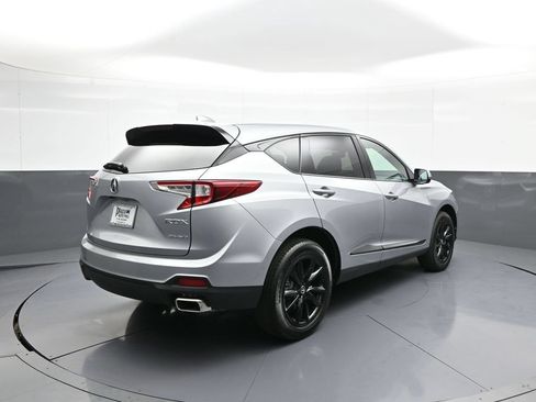New 2026 Acura RDX SH-AWD image 6