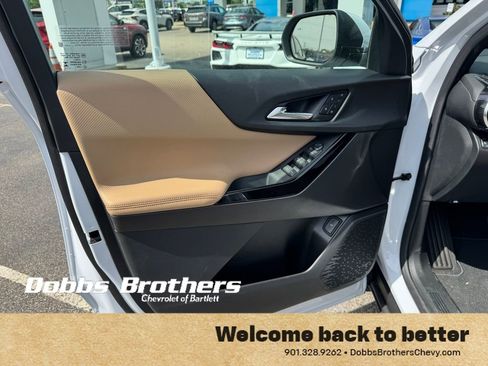 New 2026 Chevrolet Equinox ACTIV w/ Convenience Package III FWD image 12