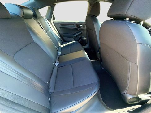 Used 2023 Honda Civic Sport image 27