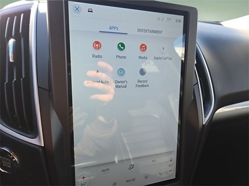 Used 2024 Ford Edge SEL image 16