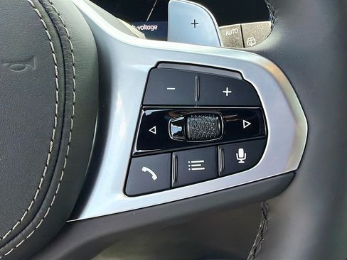New 2026 BMW X5 xDrive50e w/ M Sport Package AWD/4WD image 39