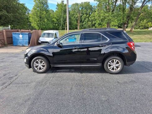 Used 2017 Chevrolet Equinox LT w/ Driver Confidence Package II AWD/4WD image 8